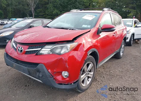 2015 Toyota Rav4 Xle z USA, uszkodzony, nr VIN 2T3RFREV6FW321608